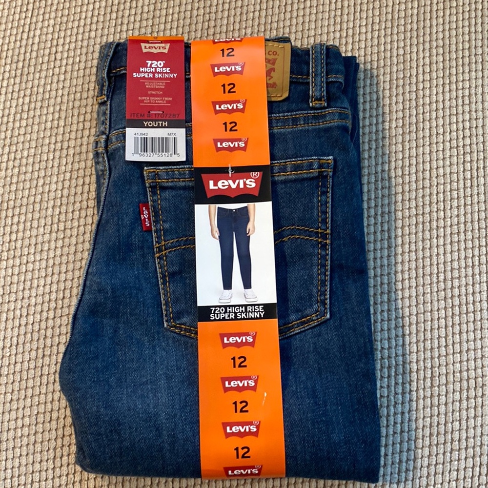 Levi's 720 High Rise Super Skinny Jeans Size 12 NWT